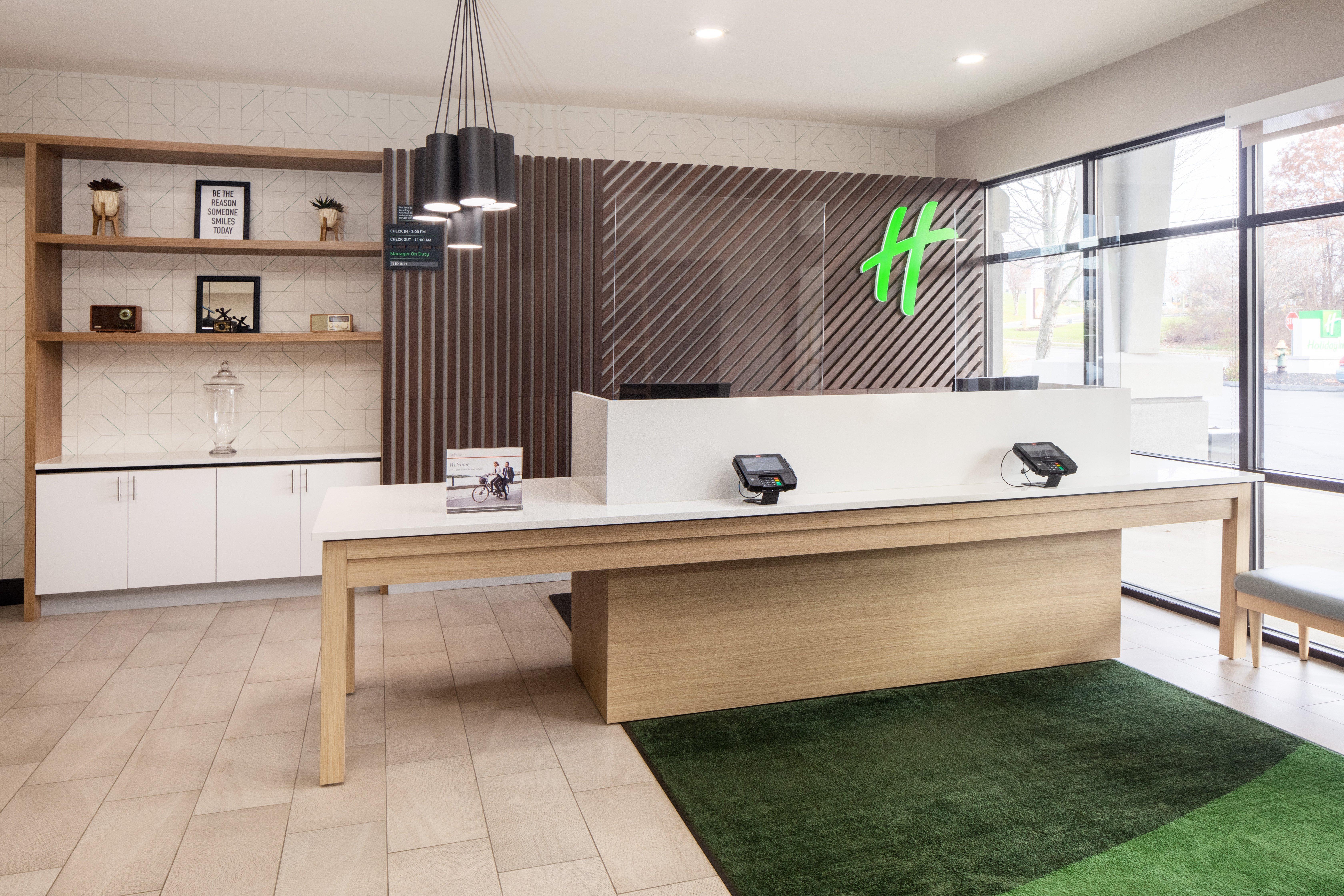 Holiday Inn - Cheshire - Southington By Ihg Exterior photo